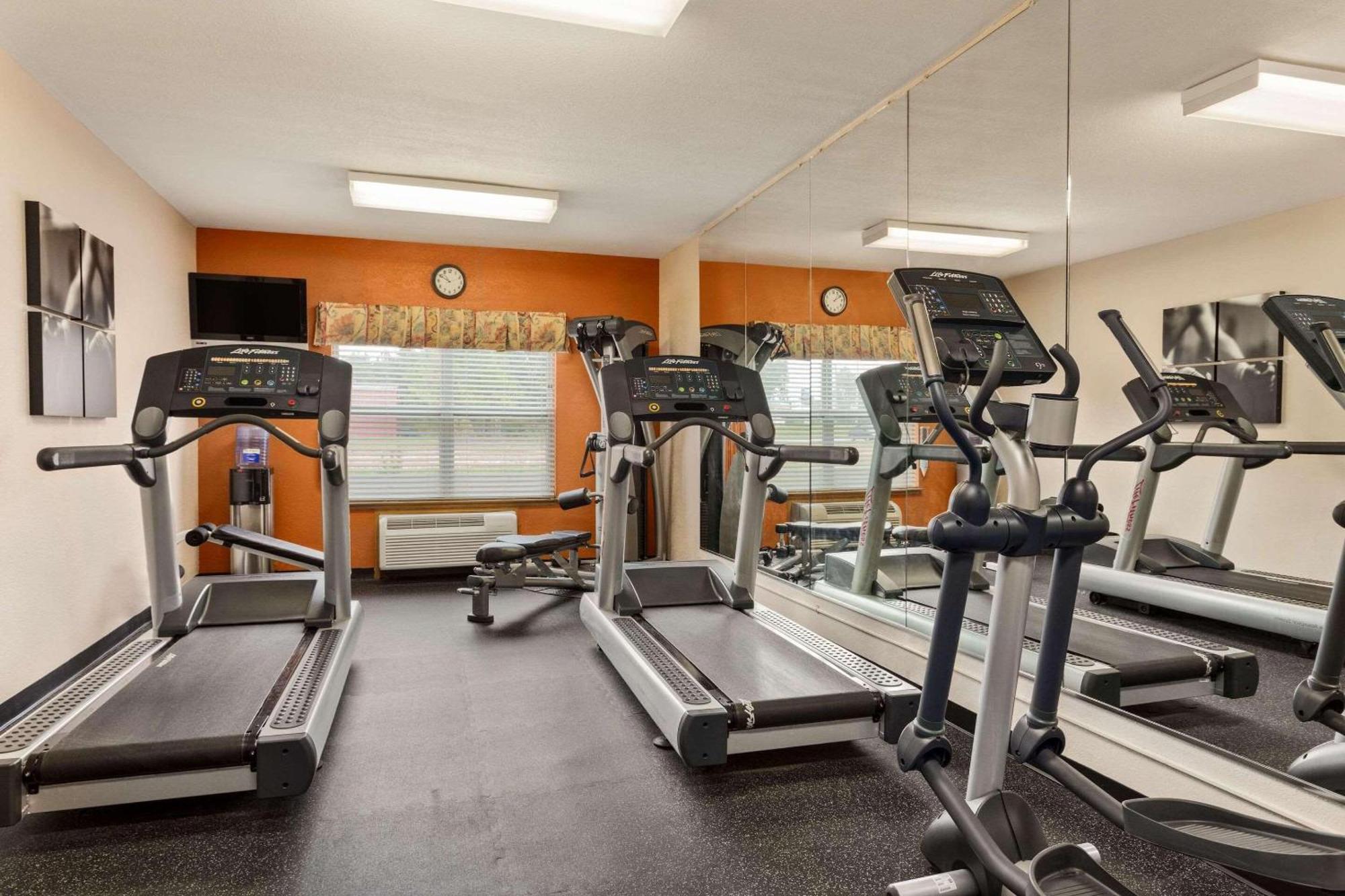 Country Inn & Suites By Radisson, Biloxi-Ocean Springs, Ms المظهر الخارجي الصورة